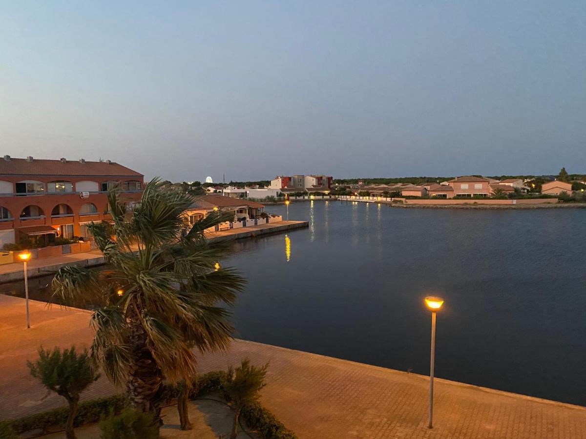 Appartement En Bord D'Etang Le Barcares Exterior photo